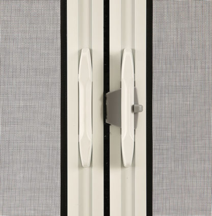Genius COOL Retractable Screen Door - For Sliding Doors - Image 7
