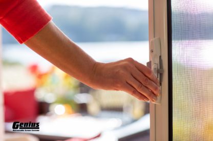 Genius COOL Retractable Screen Door - For Sliding Doors - Image 2